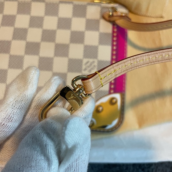 Louis Vuitton Neverfull Damier Azur Summer Trunk Pouche/Clutch - Picture 4 of 11